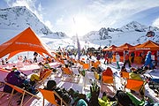 SportScheck Gletscher Testival 2019 auf dem Stubaier Gletscher vom 07.-10.11.2019 Über 3.000 Wintersportartikel von über 50 Marken stehen in der Testival-Area am Eisgrat zum Testen bereit.  (©Foto. SportScheck)